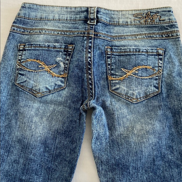 Sold - Picture 2 of 13